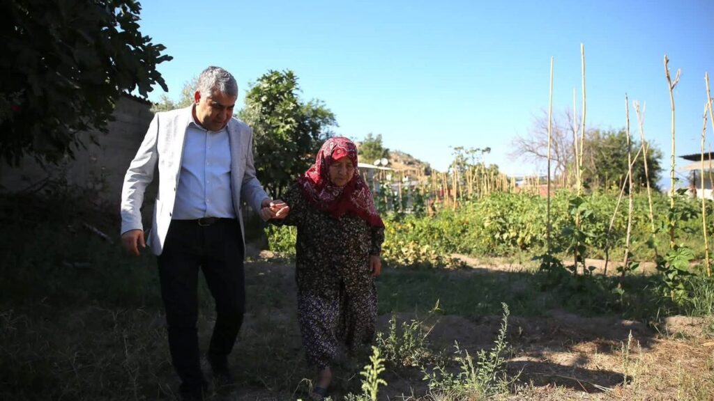 Aydın’da Şehit Askerin Baba Evinde Yas Töreni Geniş Katılım