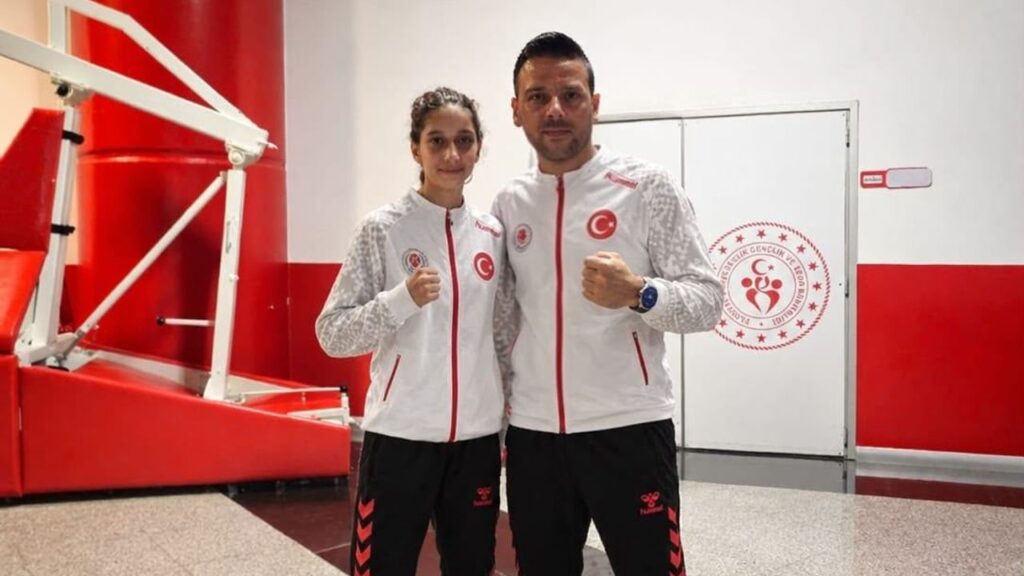 Aydınlı Milli Boksör Vesile Yağmur Yılmaz Avrupa Ringinde