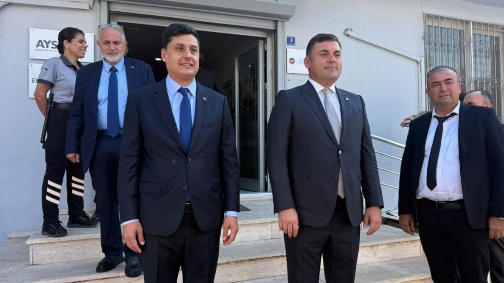 AYSO'da Seçim Mesaisi Başladı: İki Aday Sandıkta Yarışıyor