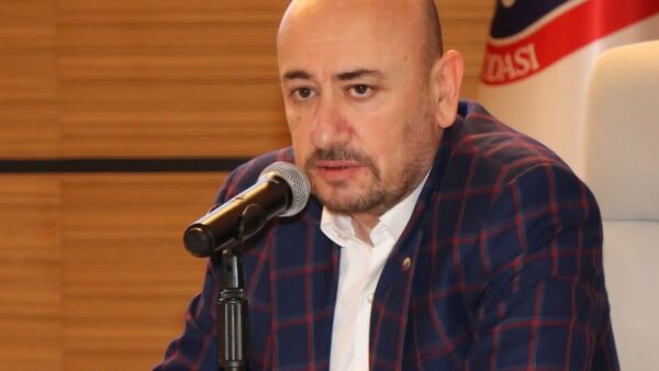 AYTO Başkanı Ülken'in