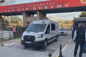 Başakşehir Ortaokulu'nda Bıçak