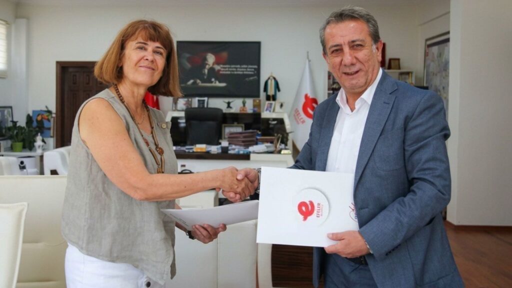 Başkan Yetişkin, Teoman’ın Gülüşünü Görerek Mutluluk Dolu Anlar Yaşadı