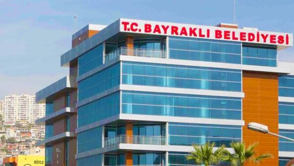 Çeşme'de Belediye Yetkilileri