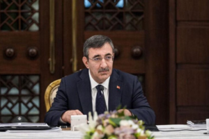 Cevdet Yılmaz'dan Fon