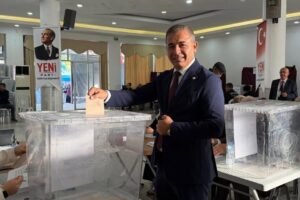 Didim'de Yeni Parti
