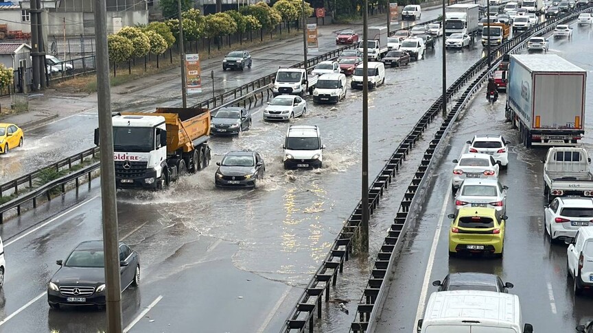 Düzce'de 15 Ekim'de Eğitim Öğretime Ara Verildi