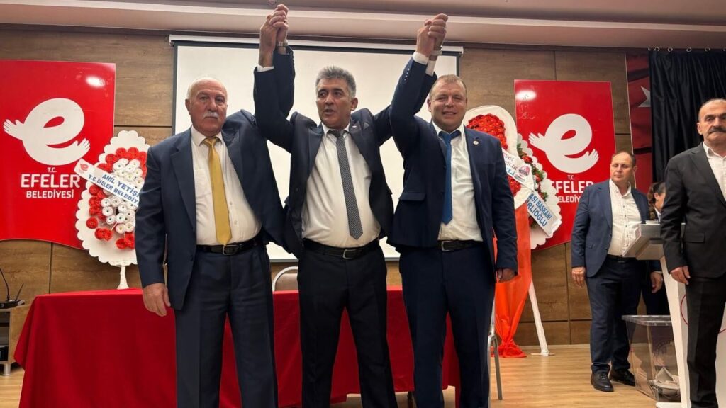 Efeler Muhtarlar Derneği’nde Yeni Başkan Muammer Yanık Seçildi