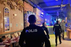 Efeler’de Polis 208