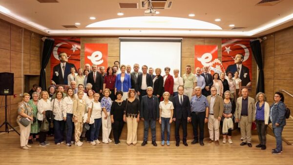 İkinci Bahar Üniversitesi'ne