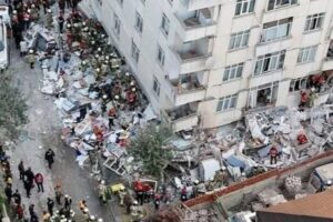 İstanbul Maltepe'de Çöken