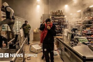 İtalya'da Sokaklar Karıştı: