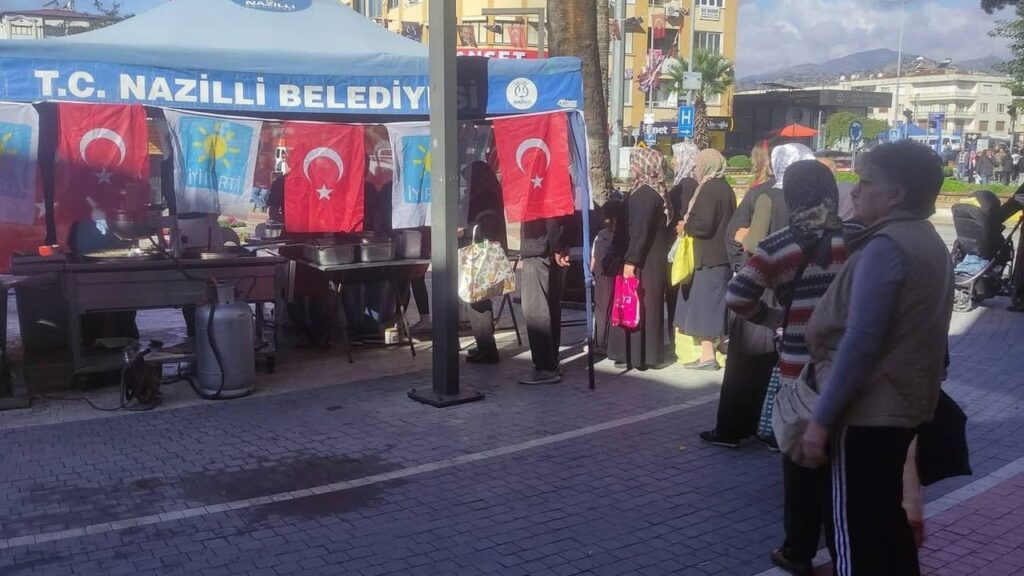 İYİ Parti Nazilli’de Cumhuriyet’in 103. Yılına Lokma Hayrı