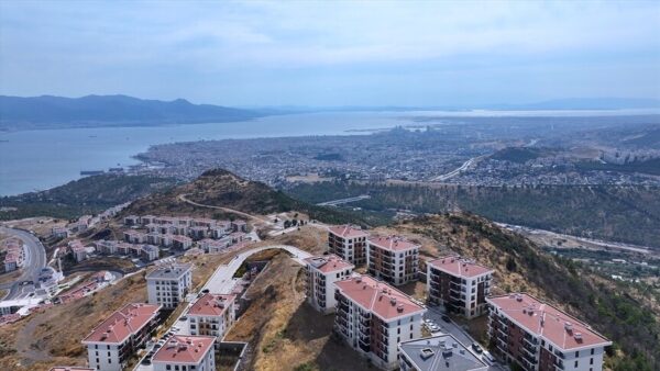 İzmir Depremden Sonra