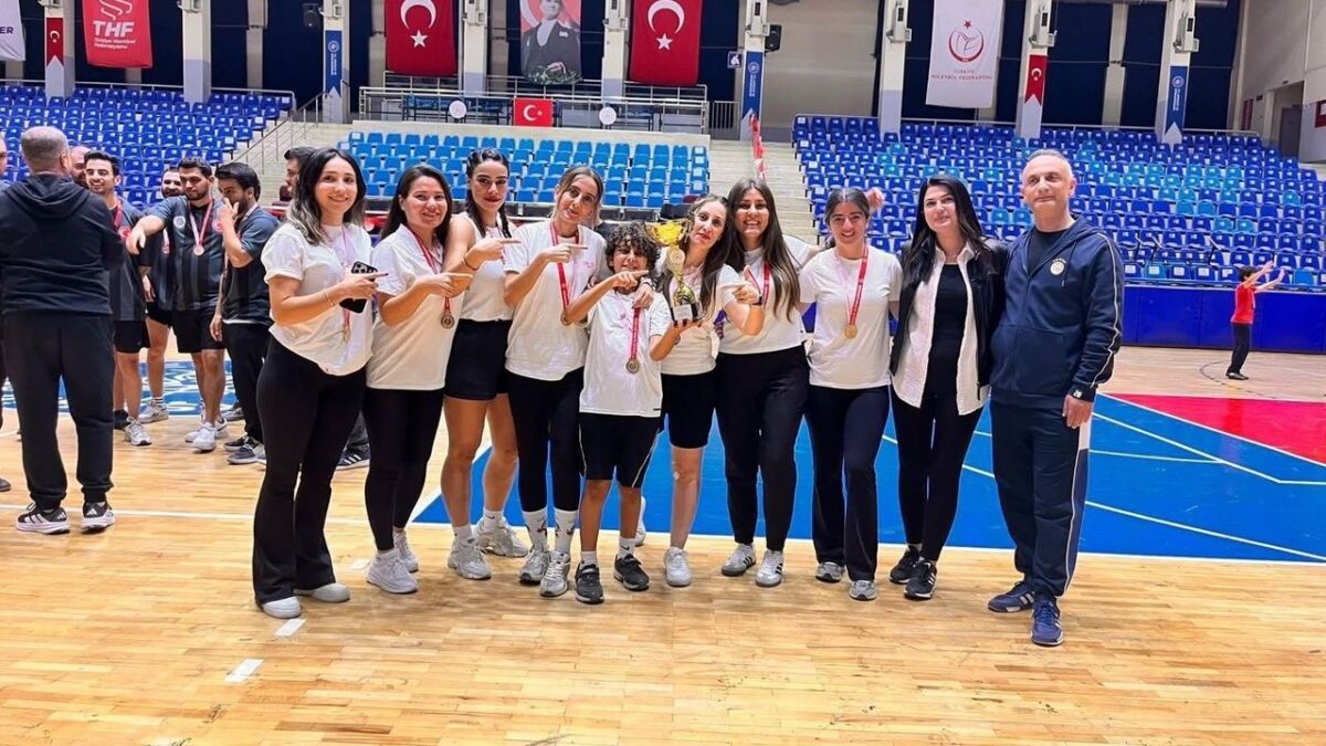 Köşk Kadın Futsal