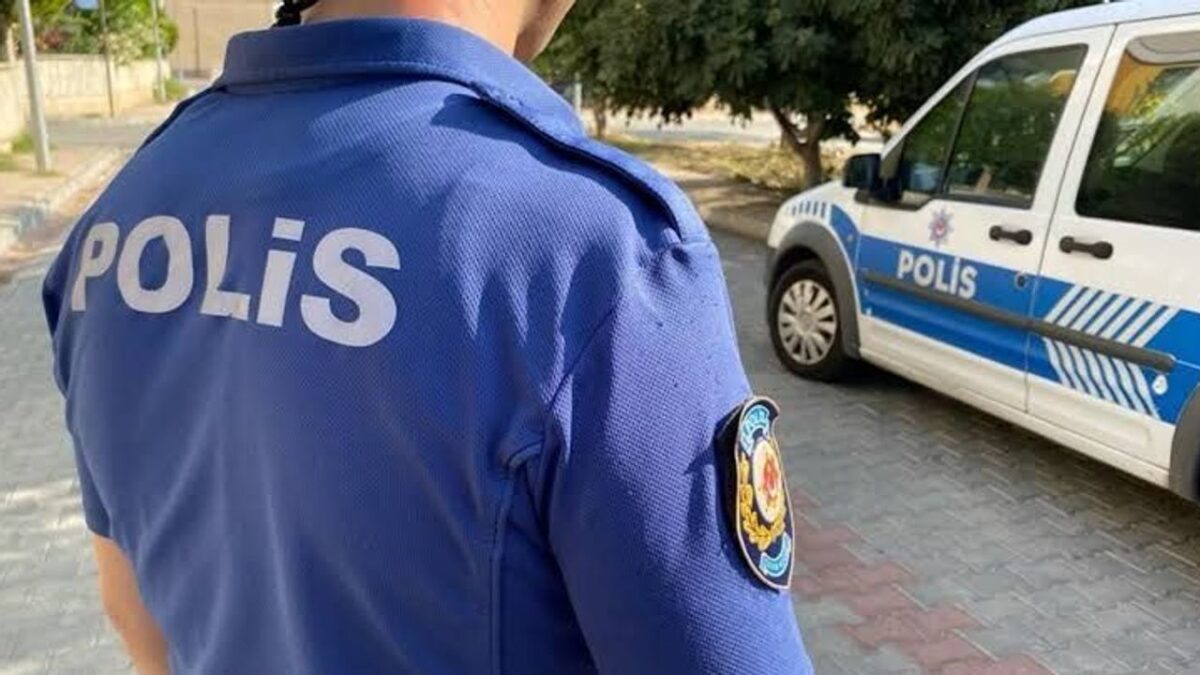 Kuşadası’nda 45 Şüpheli Gözaltına Alındı: Narkotik Operasyonu