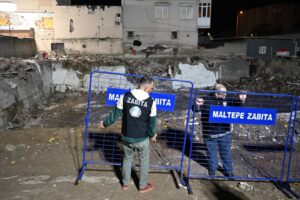 Maltepe'de 7 Katlı