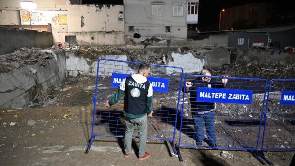 Maltepe'de 7 Katlı