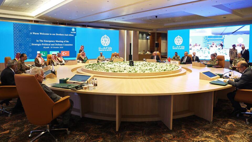 Mekke Savunma İttifakı'na Pakistanlı Korgeneral Nauman Mahmood Genel Sekreter Atandı