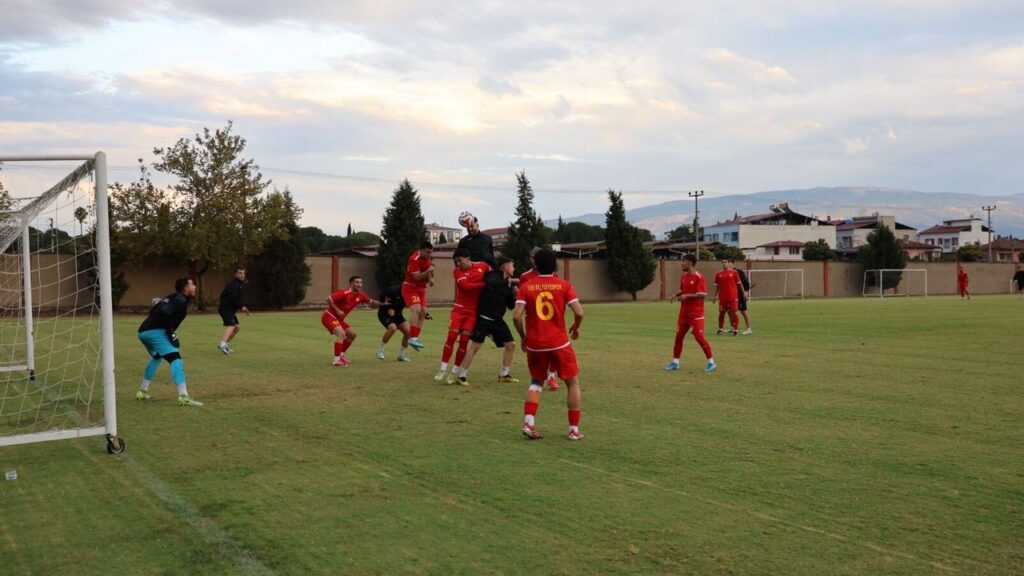 Nazilli Şehir Spor Kulübü, Tire Belediyespor'u 3-1 Mağlup Etti