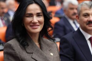 TBMM yeni yasama
