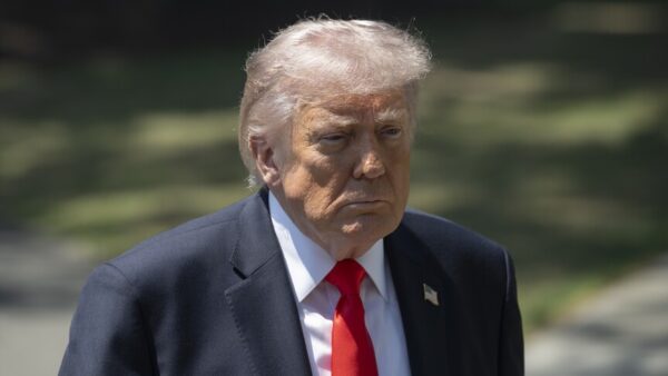 Trump, İran’a Yeni