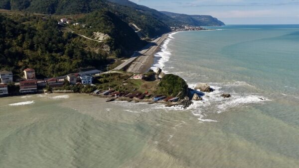Zonguldak Limanı’nda Sağanak